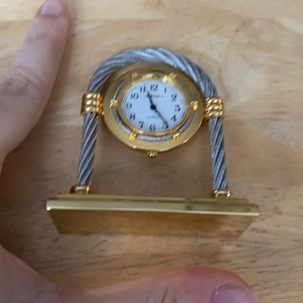 Mini clock - Picture 2 of 4